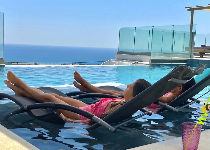 Zax Sea View Villas