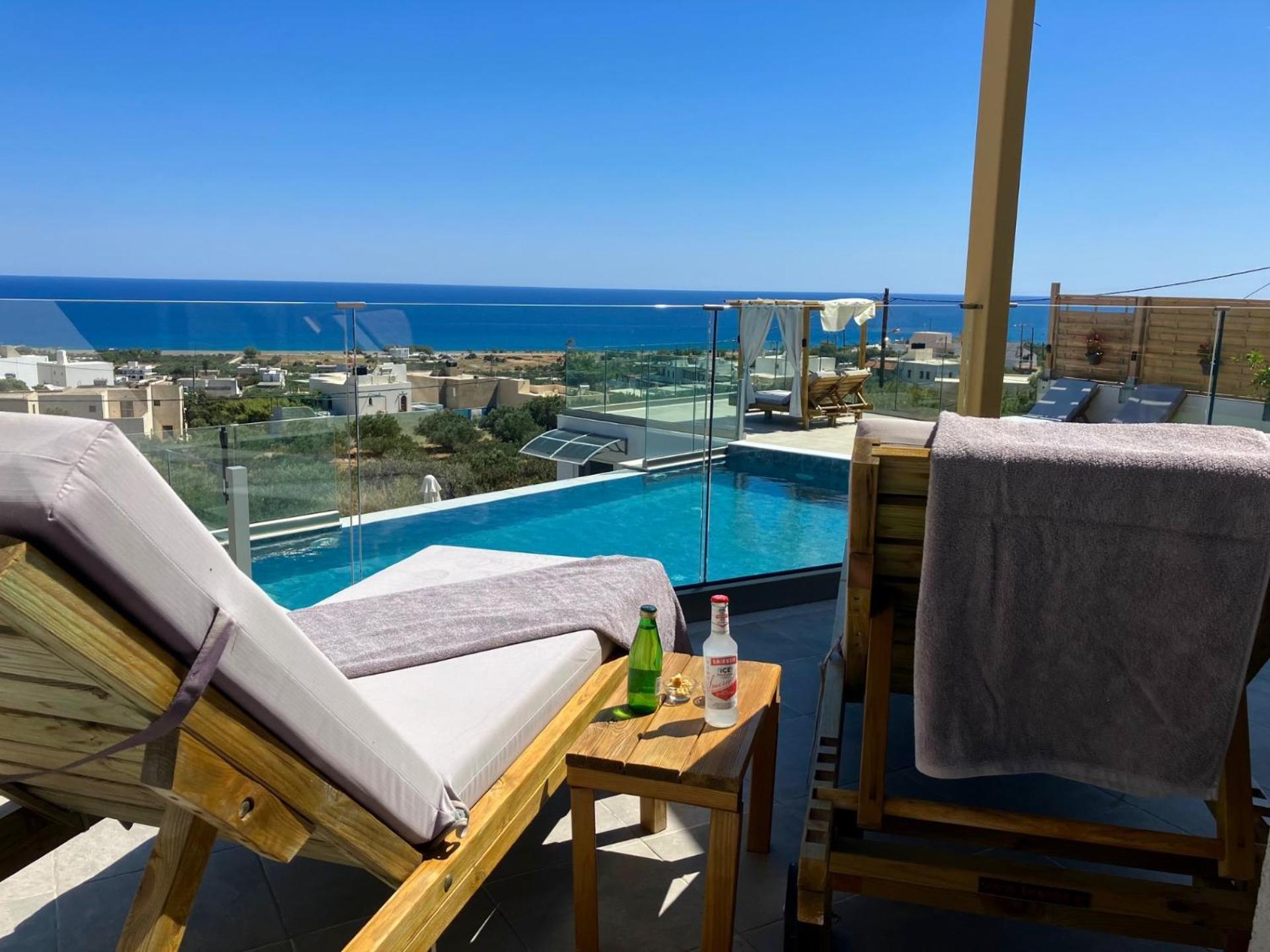 Zax Sea View