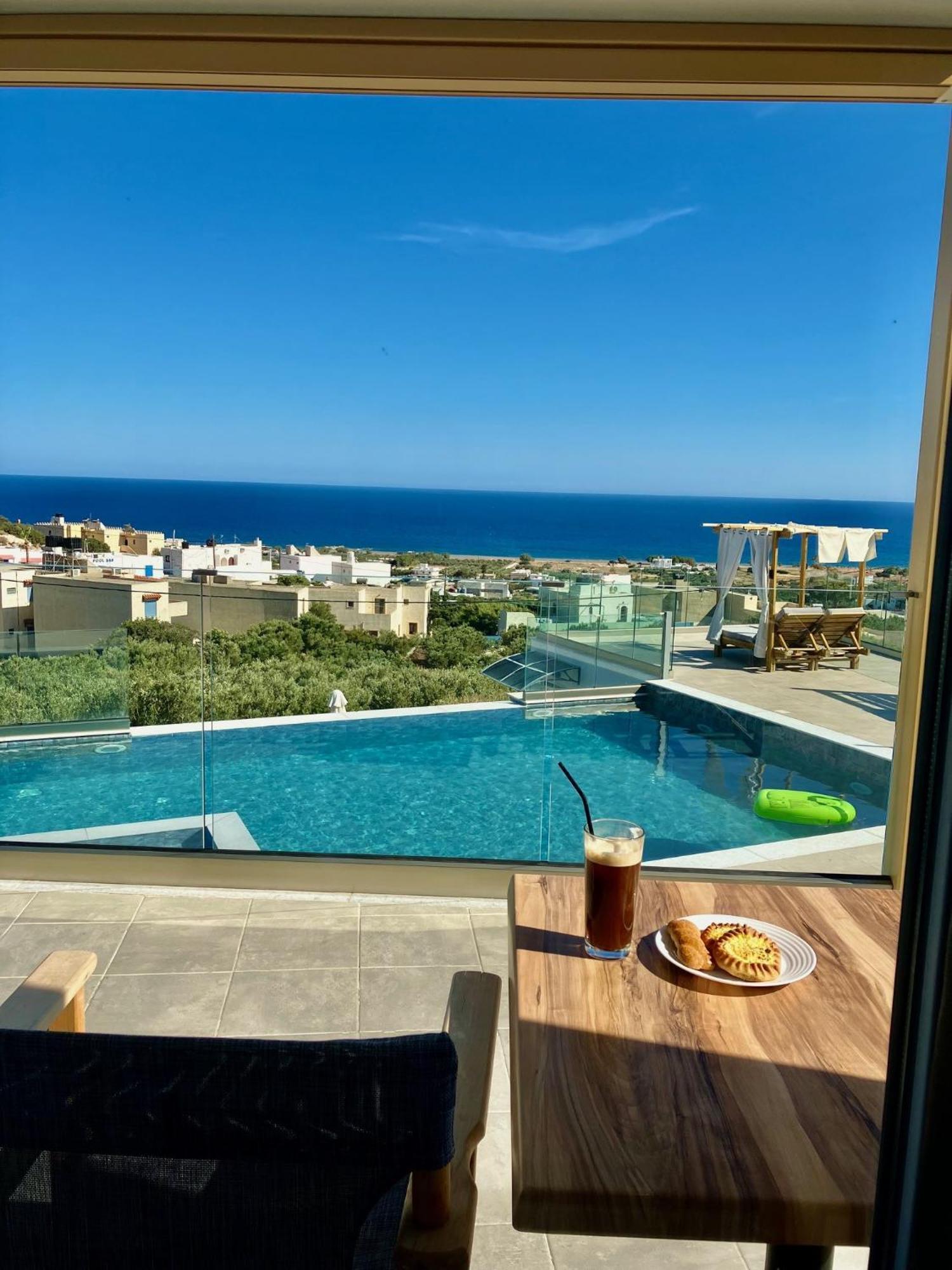 Zax Sea View